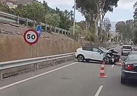 Imagen del coche tras el atropello.