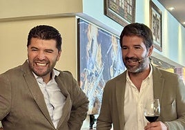 Años compartidos de Vintae y Familia Gil, a copa llena en El Churrasco