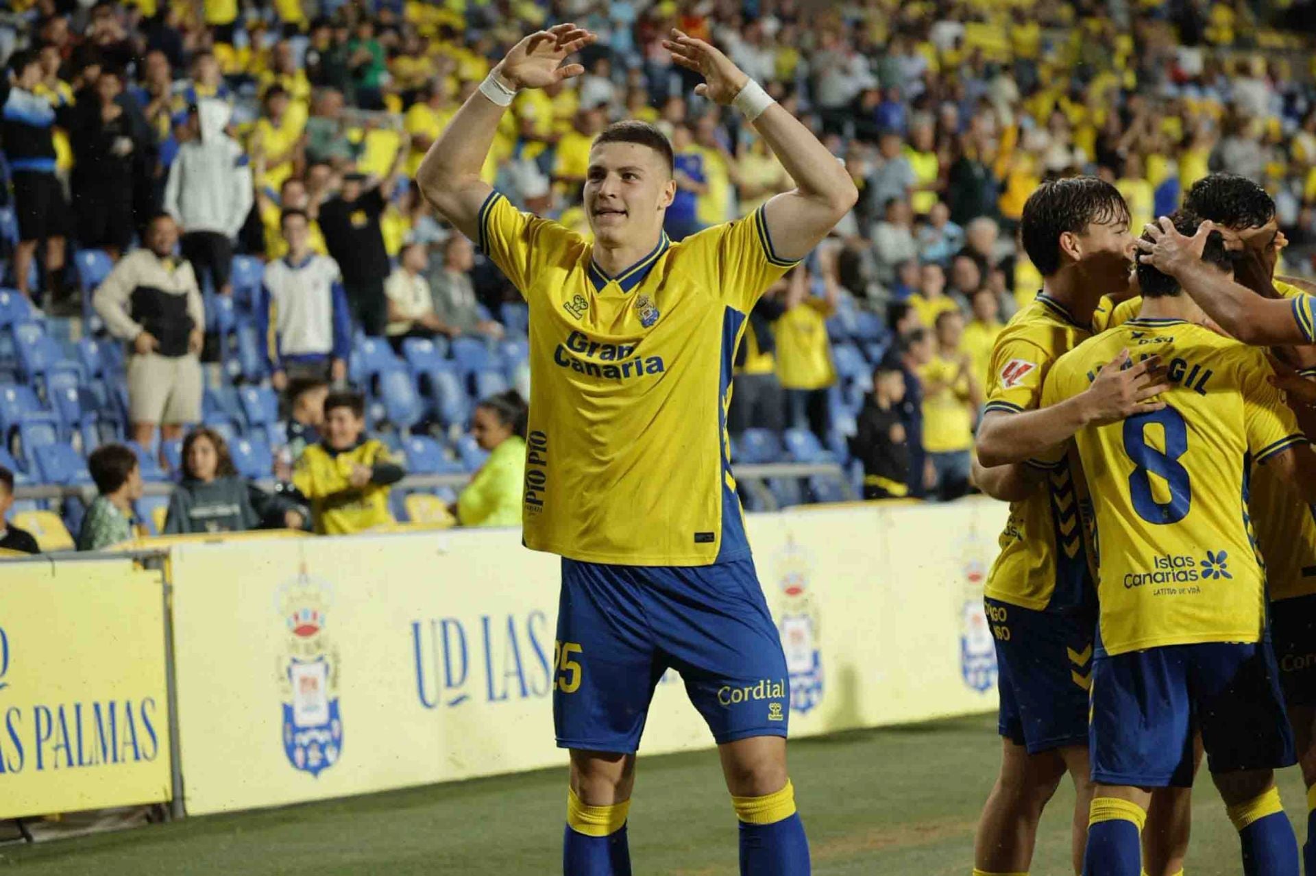 UD Las Palmas ante la Real Sociedad B, en imágenes
