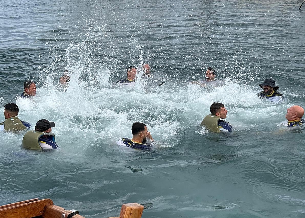 Imagen secundaria 1 - El Hospital La Paloma Pueblo Guanche conquista la Final del Torneo Eliminatorio Fundación La Caja de Canarias