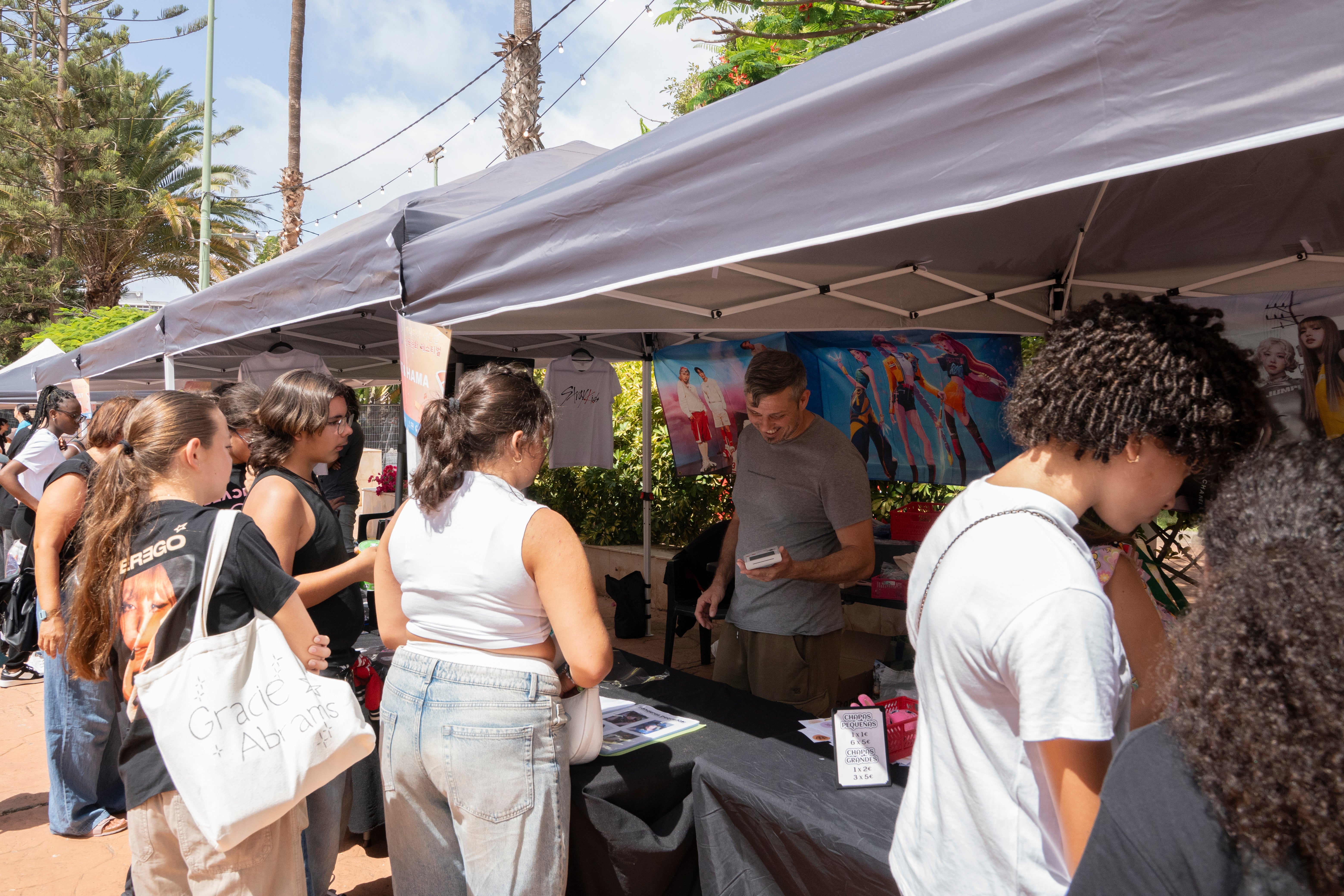 Colores, música y tradición: así se vivió la K-Pop Party Gran Canaria en Schamann