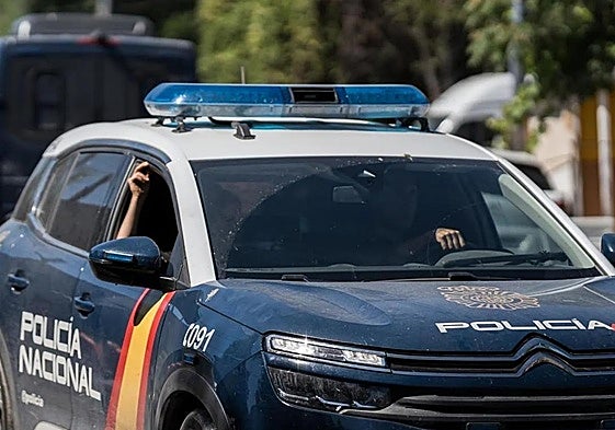 Imagen de archivo de un coche de la Policía Naciona.