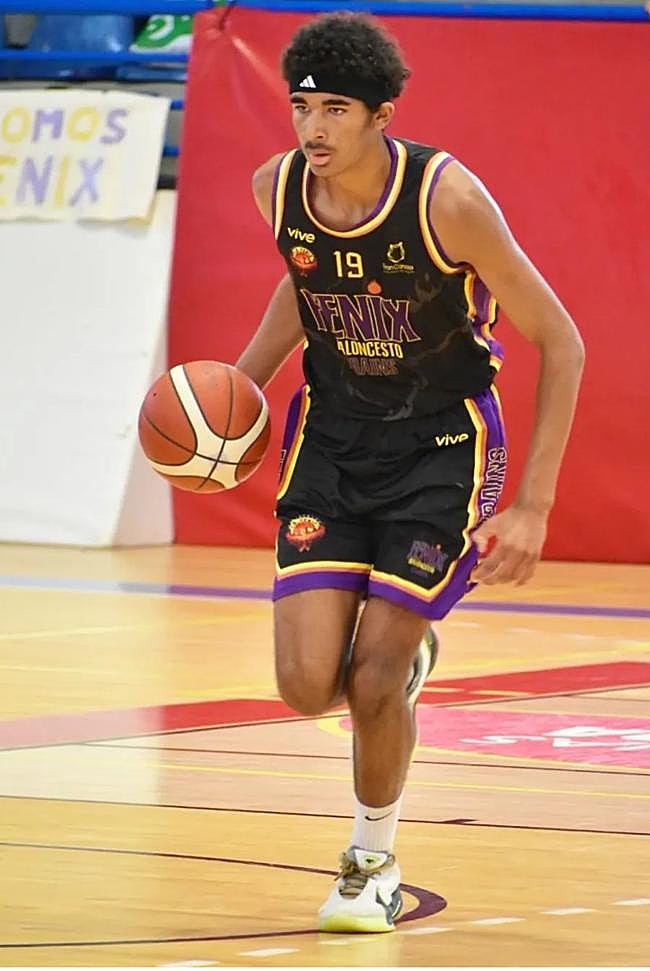 Stewart, en acción con el CB Fénix.