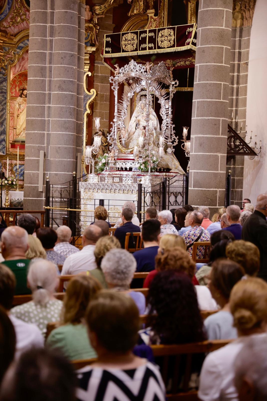 La procesión de Las Marías, en imágenes