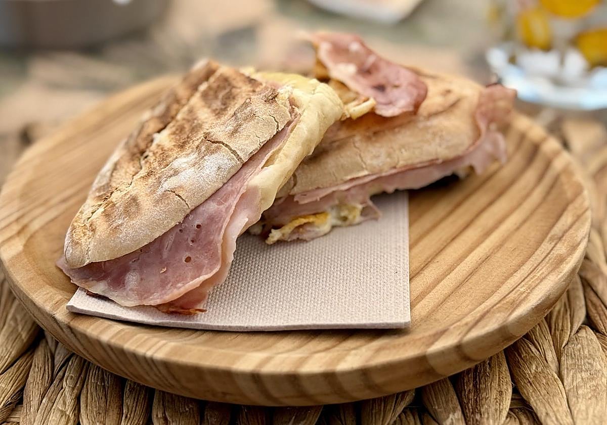 Imagen principal - Otros desayunos y dulces en El Molino Quemado de Mogán