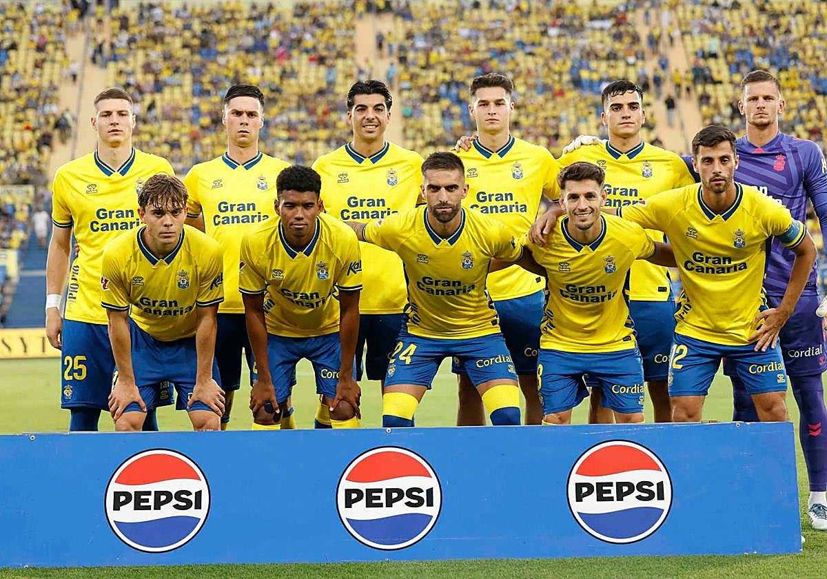 Último once titular de la UD, el del pasado viernes ante la Real Sociedad B.