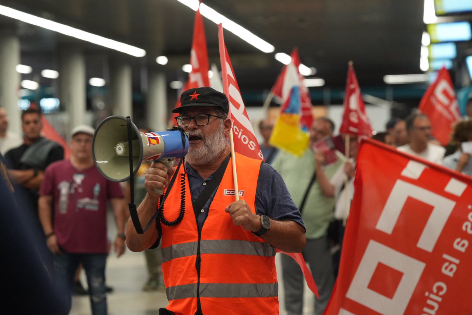 Huelga de transporte en Gran Canaria: las guaguas protestan para reclamar un convenio provincial