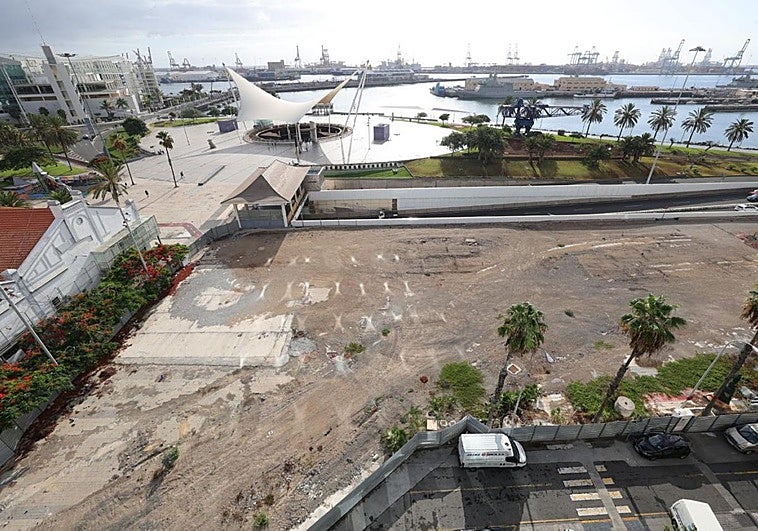 Estado del solar en que se desarrollaban las obras de la MetroGuagua.