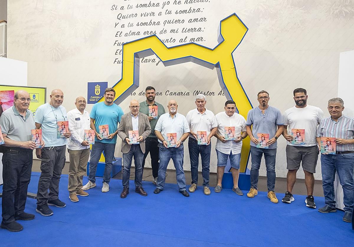 El Cabildo de Gran Canaria se vuelca con el libro &#039;Desde el terrero con memoria y dignidad&#039; sobre el legado del Pollo de La Barranquera I