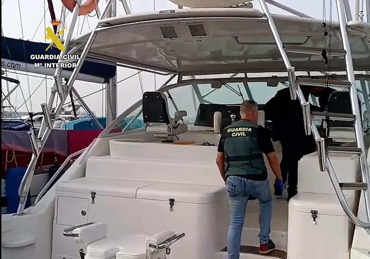 Imagen del registro en unos de los barcos.