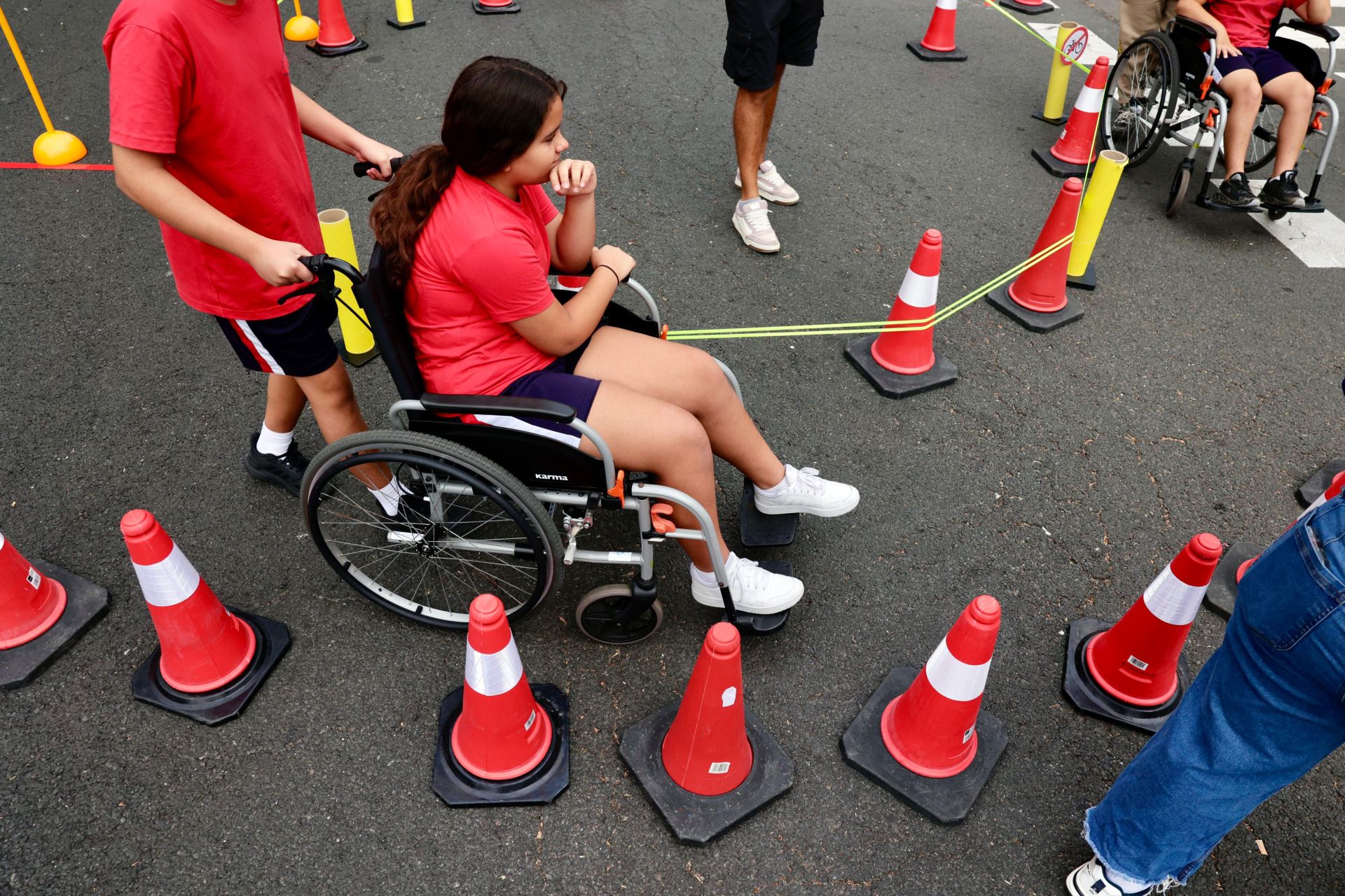 Nueva zona peatonal en el espacio urbano de Arenales