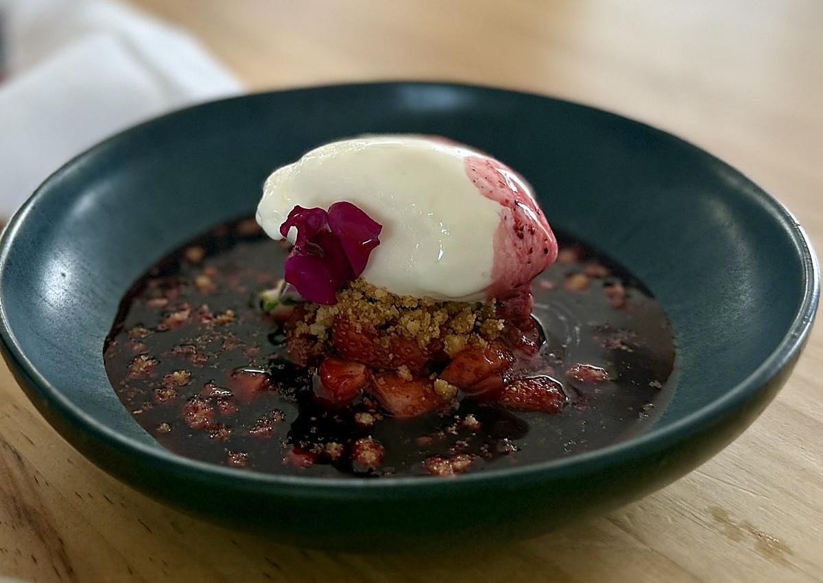 Imagen secundaria 1 - Postres en Revés Bistró