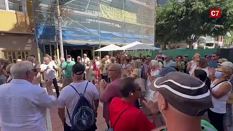 Manifestación en defensa de la Valentina