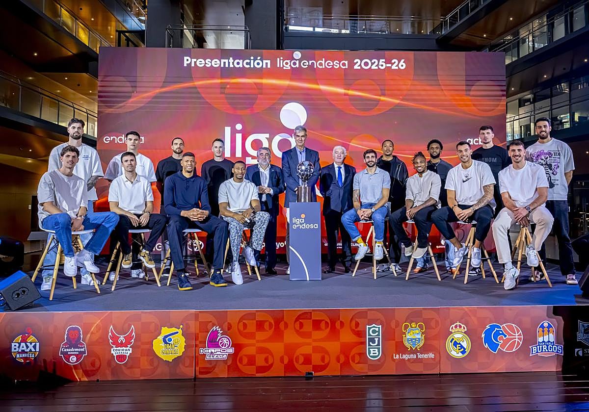 El base francés del Dreamland Gran Canaria, Andrew Albicy, participó ayer en la presentación de la Liga Endesa.