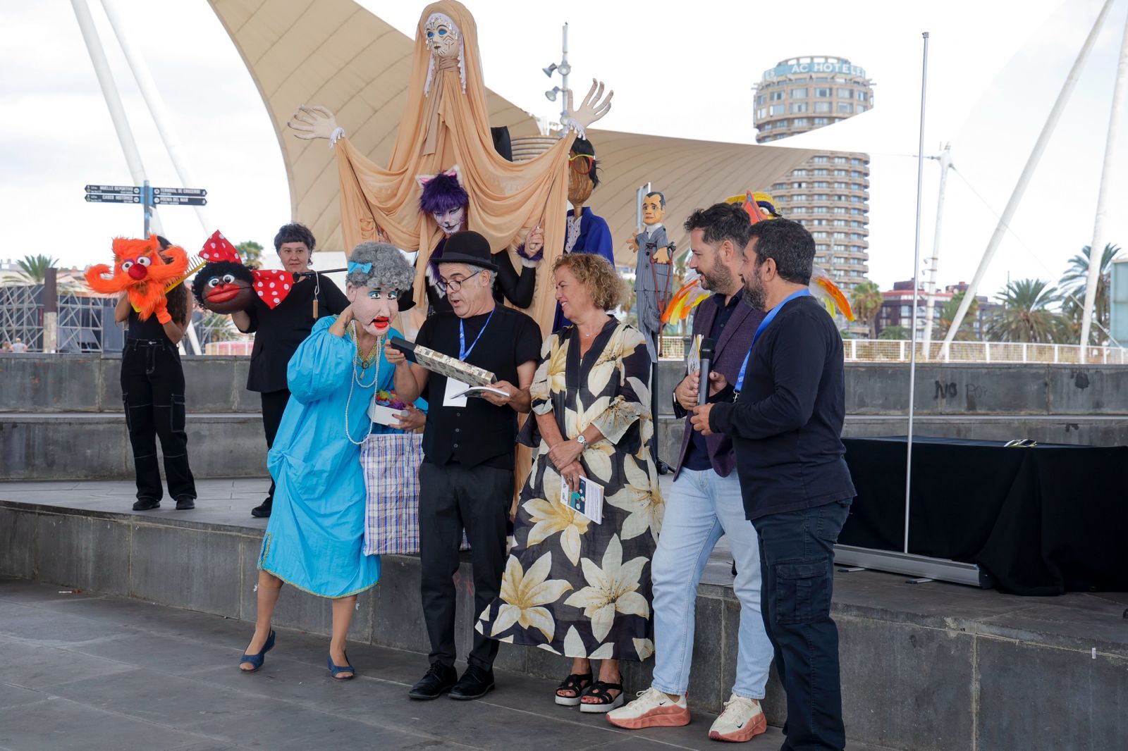 El espíritu de Lolita Pluma regresa al corazón de Santa Catalina