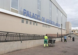 Pabellón, desde el exterior.