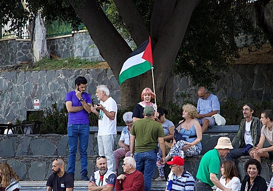 Imagen de la concentración de este jueves en el Parque Doramas.