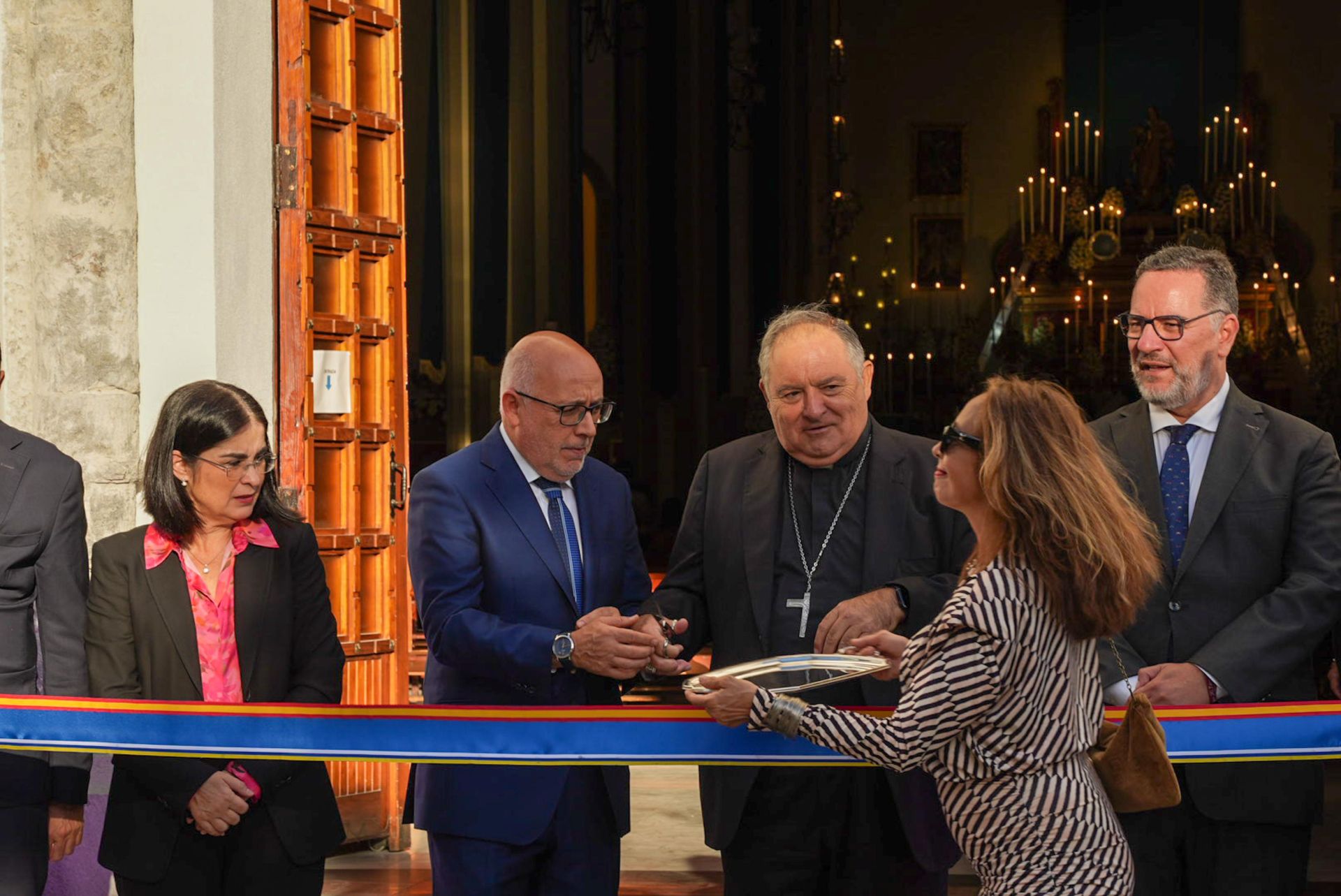 La Iglesia de La Luz inaugura su fachada
