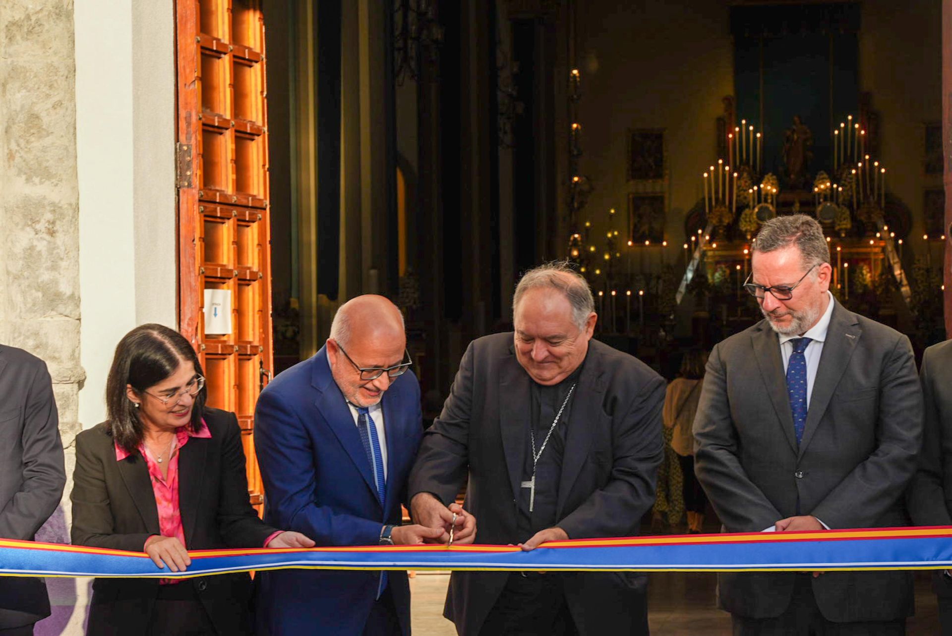 La Iglesia de La Luz inaugura su fachada