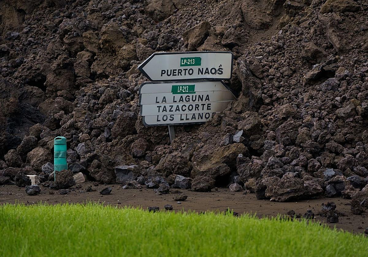 Entre lo mucho que destruyó la lava tras la erupción de 2021 estaba los colegios de Los Campitos y Todoque.