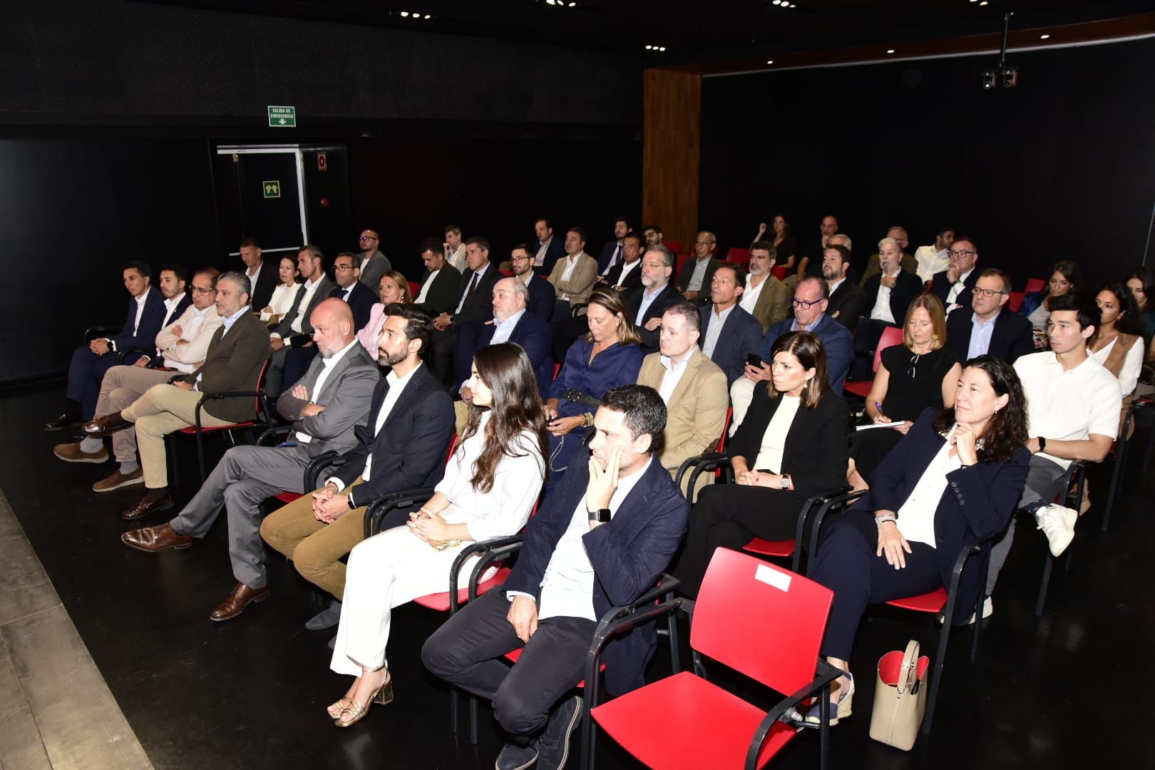 FORO CANARIAS7 &#039;Industria con carácter canario: innovar o naufragar&#039;, en imágenes