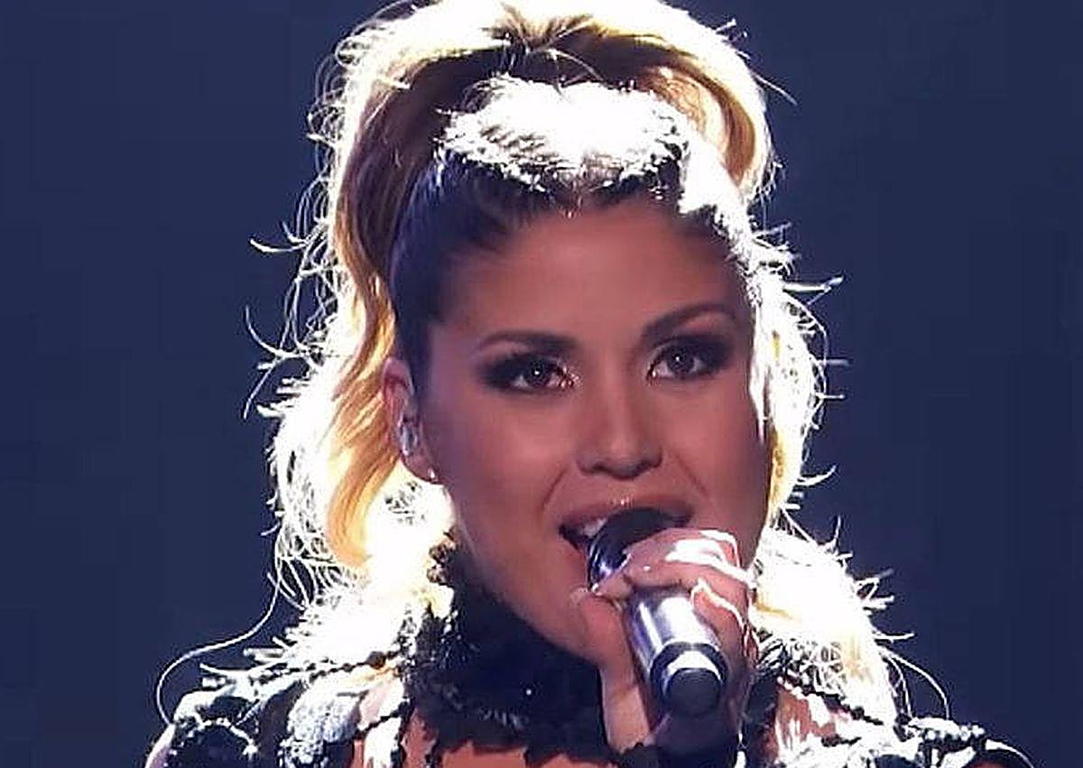 Imagen secundaria 1 - La cantante canaria Cristina Ramos. Y el director internacional de Eurovisión, Duccio Forzano