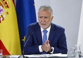 El ministro de Política Territorial, Ángel Víctor Torres, en la rueda de prensa tras el Consejo de Ministros y Ministras.