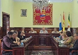 Imagen del Pleno del Ayuntamiento de Teror celebrado este martes.