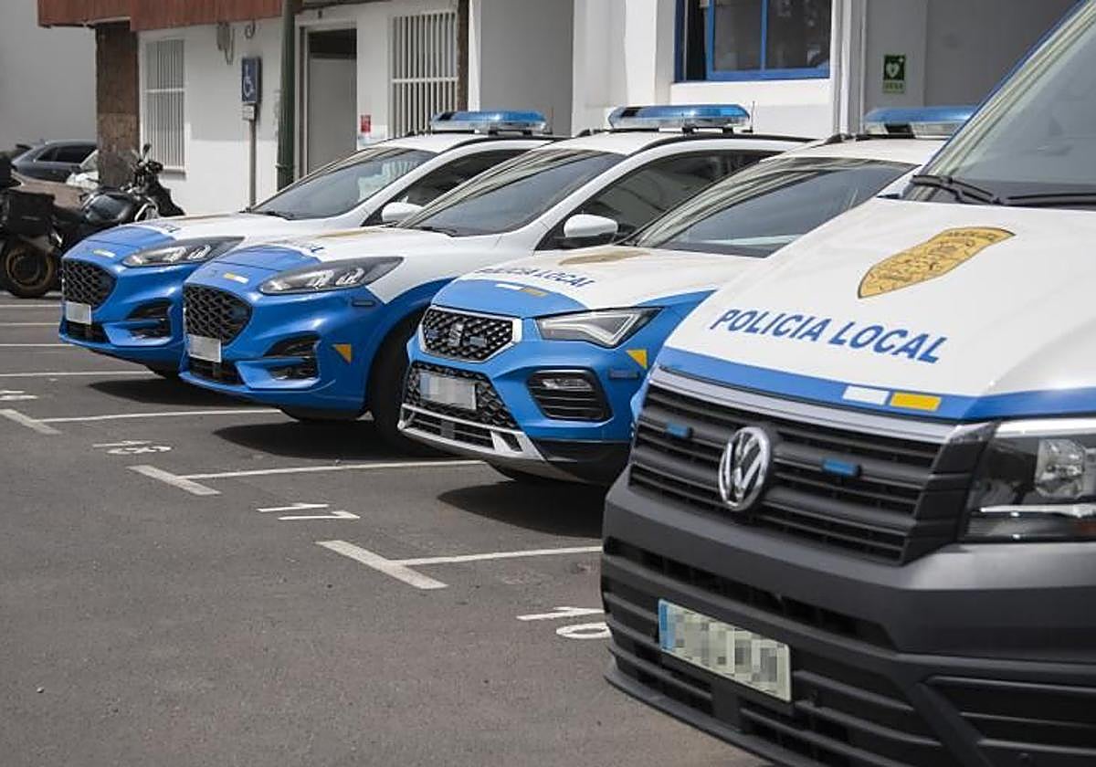 Vehículos de la Policía Local.