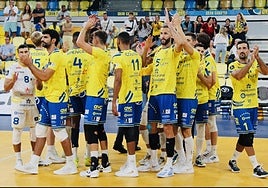 Con el debut de Osmany Juantorena en Maspalomas, Sergio Miguel Camarero ha podido ver en acción a los 14 jugadores de su plantilla.