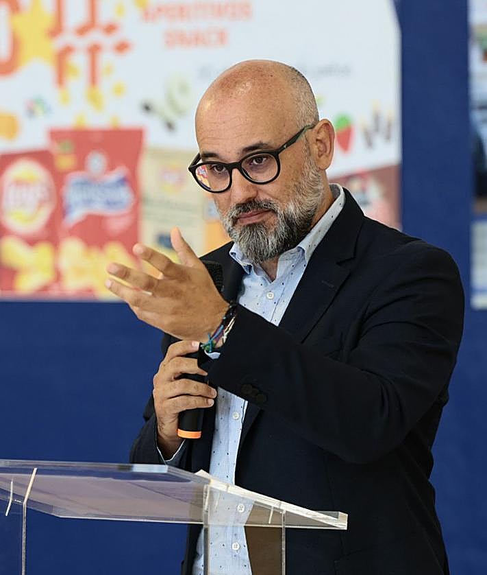 Imagen secundaria 2 - Las dos plantillas isleñas competirán por primera vez en categoría nacional (Endesa y LF2), algo que elogió el consejero de Deportes del Cabildo grancanario, Aridany Romero.