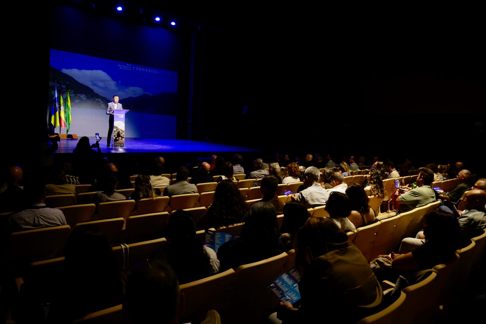 Gáldar acoge el primer congreso sobre el reto demográfico