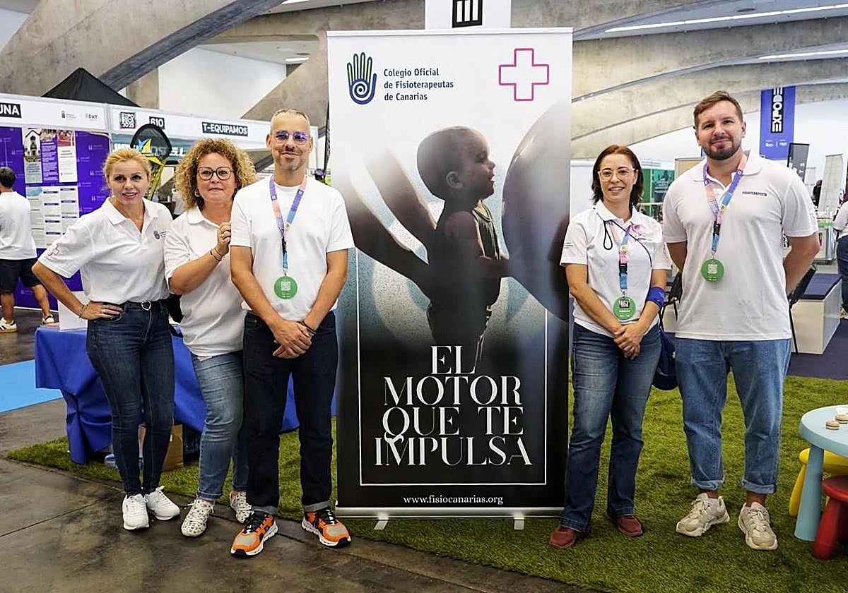 El Colegio de Fisioterapeutas se estrena en Expodeca 2025 reforzando su papel como educador en salud
