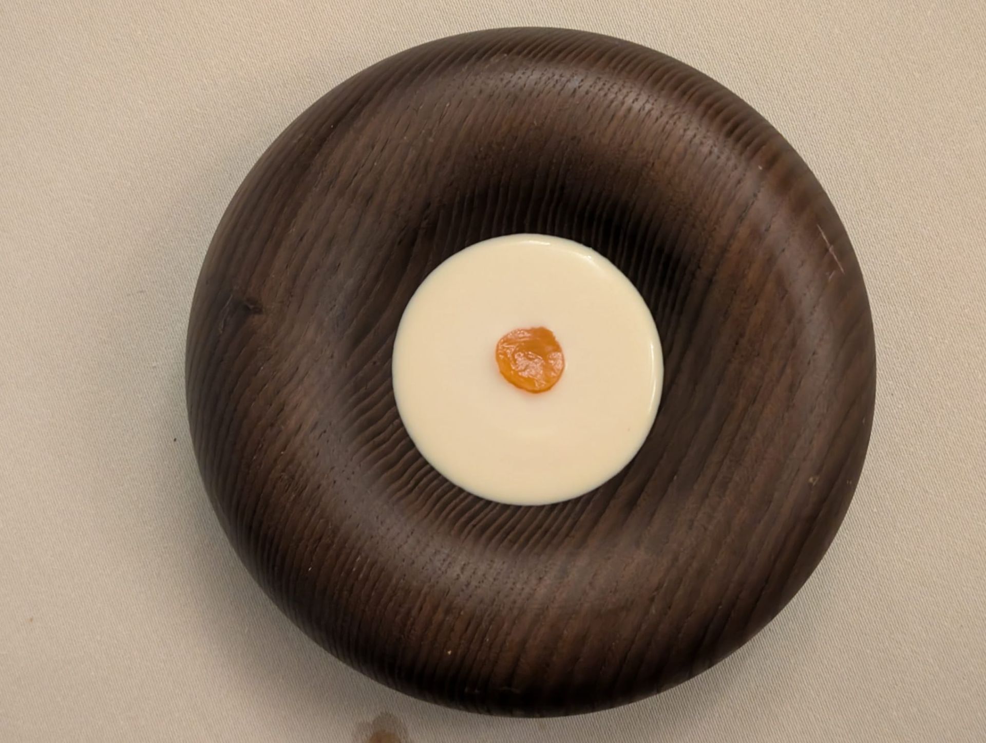 Imagen secundaria 2 - Samuel Naveira y Borja Marrero en la sala del Muxgo.