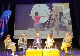 Acto de presentación del festival Masdanza, ayer en el teatro Guiniguada de la capital grancanaria.