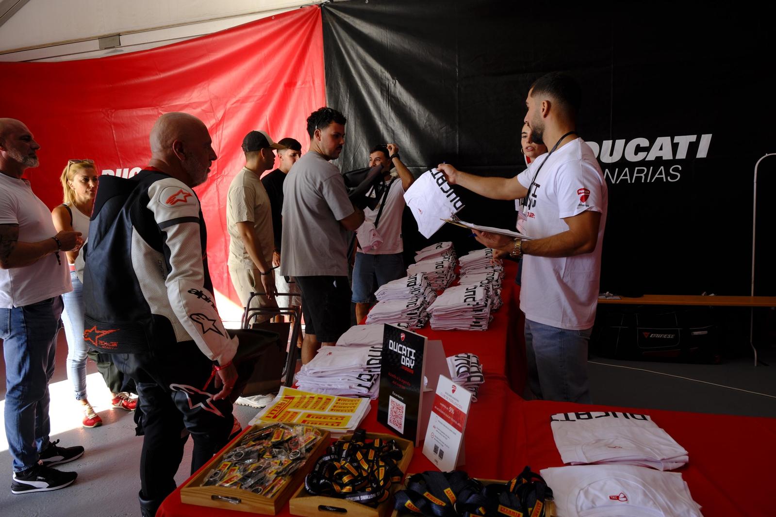 Una gran fiesta a lomos de las dos ruedas