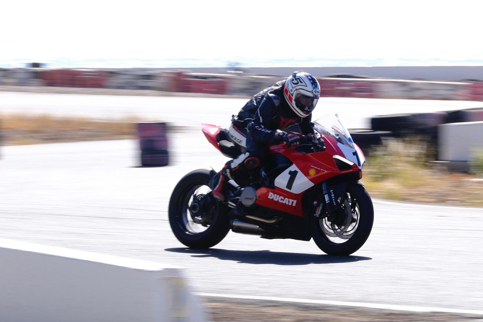 Una gran fiesta a lomos de las dos ruedas