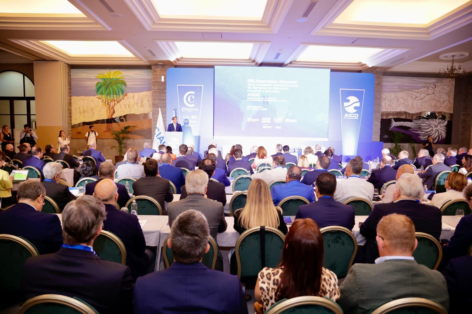 Reunión de la 52 asamblea anual de la Asociación Iberoamericana de Cámaras de Comercio