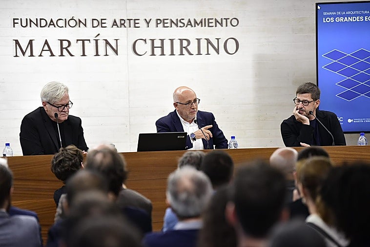 El presidente del Cabildo de Gran Canaria, Antonio Morales, en la presentación de la Semana de la Arquitectura.