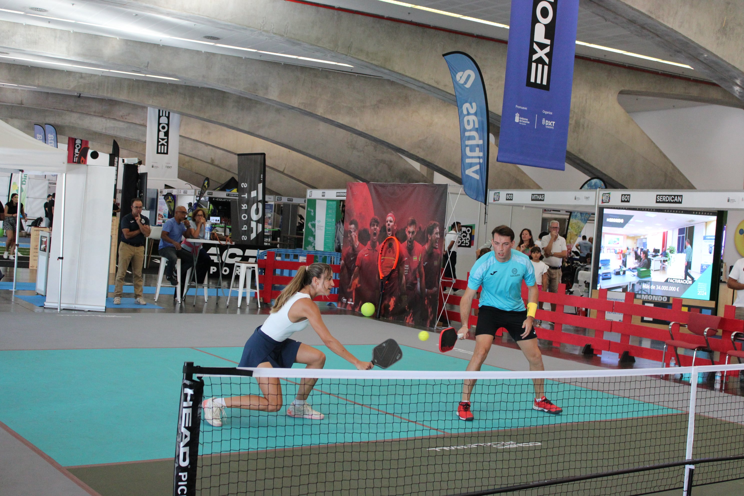 El pickleball tiene sus ases en Canarias