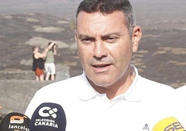 Oswaldo Betancort en La Geria.