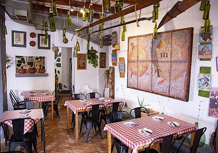 Comedor del bochinche Juancito.