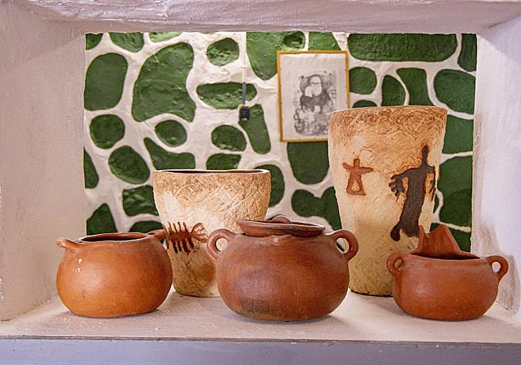 Creaciones de Domingo Aria, alfarero.