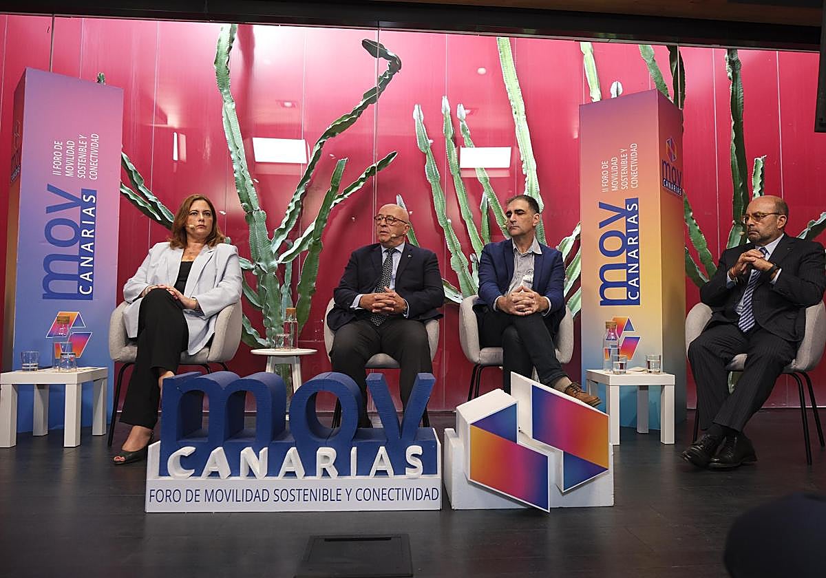 Foro CANARIAS7 | &#039;Intermodalidad en Canarias: retos y oportunidades en el transporte aéreo y marítimo&#039;, en imágenes