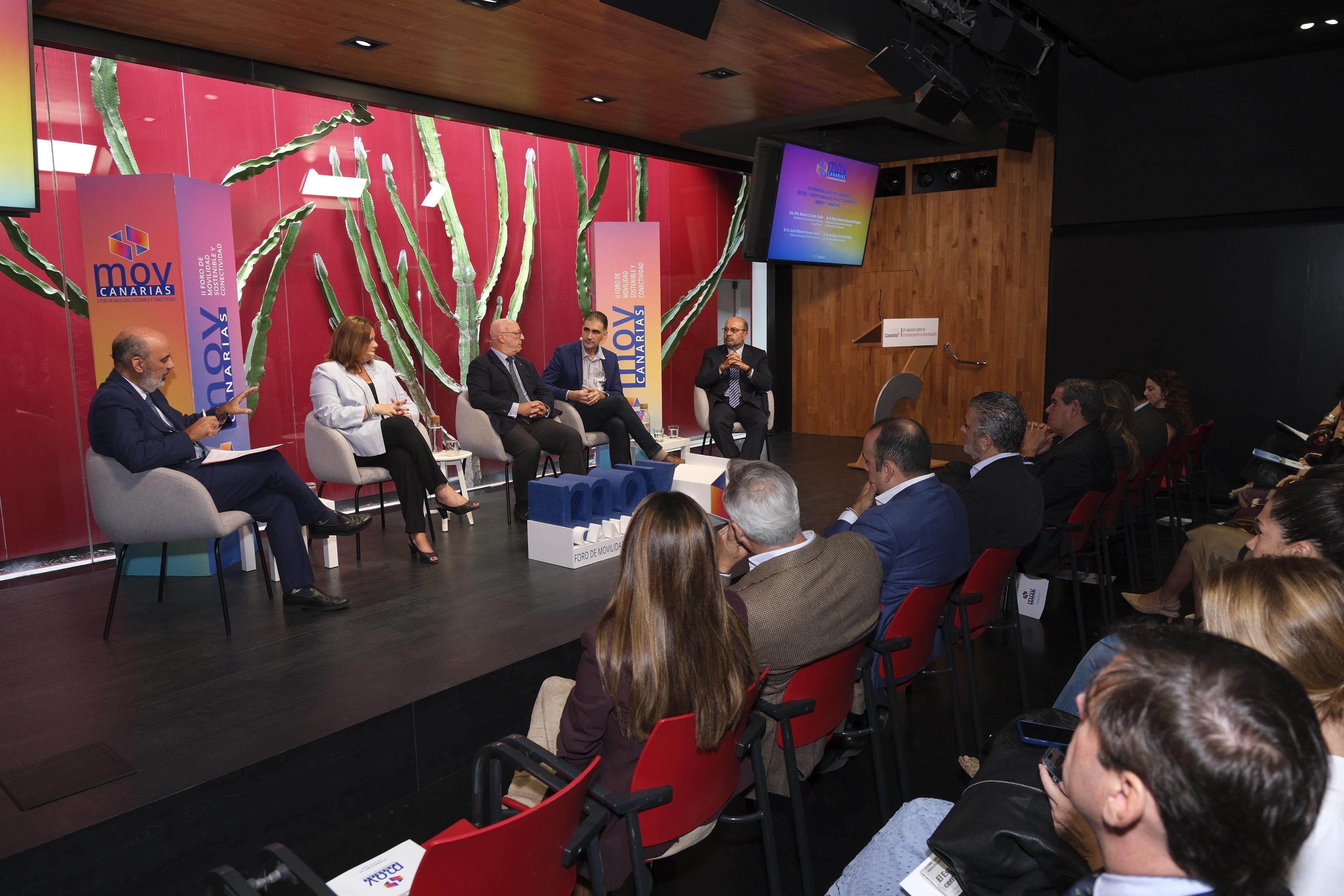 Foro CANARIAS7 | &#039;Intermodalidad en Canarias: retos y oportunidades en el transporte aéreo y marítimo&#039;, en imágenes