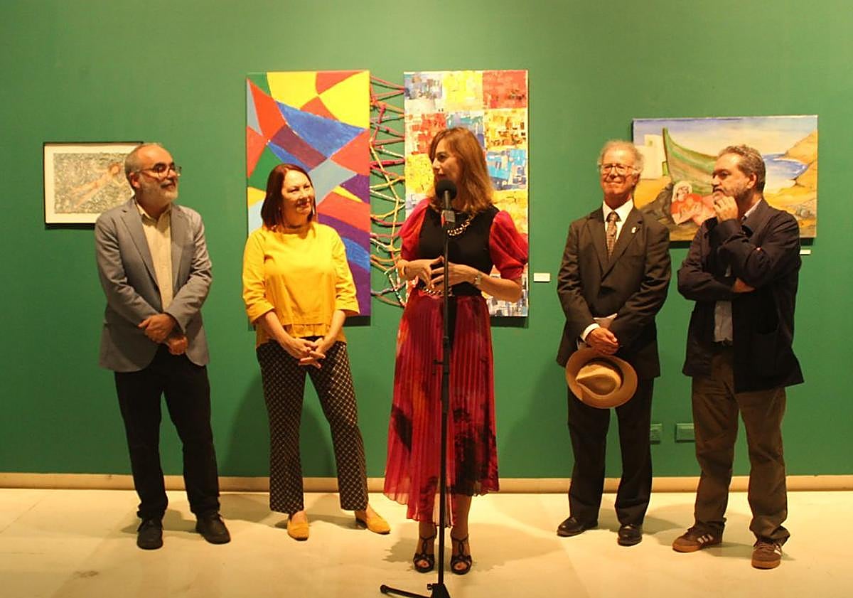 Imagen principal - El Museo Castillo de Mata acoge la quinta edición de la exposición &#039;Arte y Salud Mental&#039;