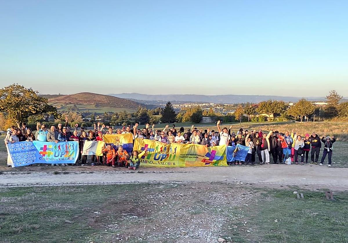 El &#039;Camino de los Valores&#039; llega a Santiago: «No me lo creo, este año me lo dedico a mí»