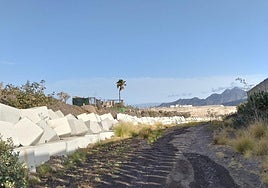 Fuga de agua en El Pinillo.