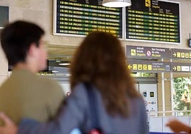 Foto archivo de un aeropuerto en Canarias.
