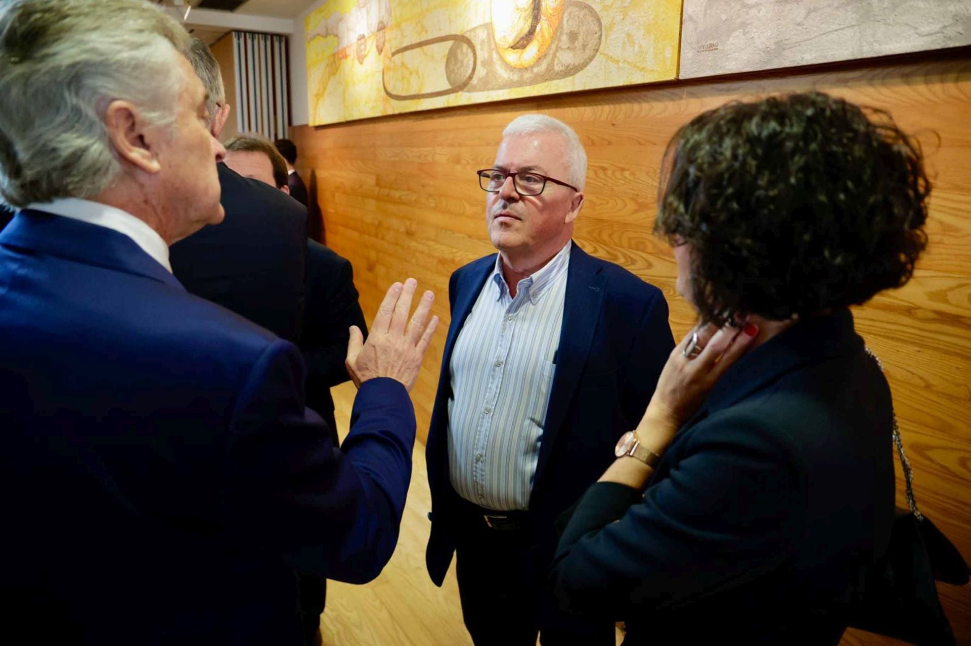 Imágenes del acto de entrega de los premios y becas MIR, de la Fundación Mapfre Canarias 2025